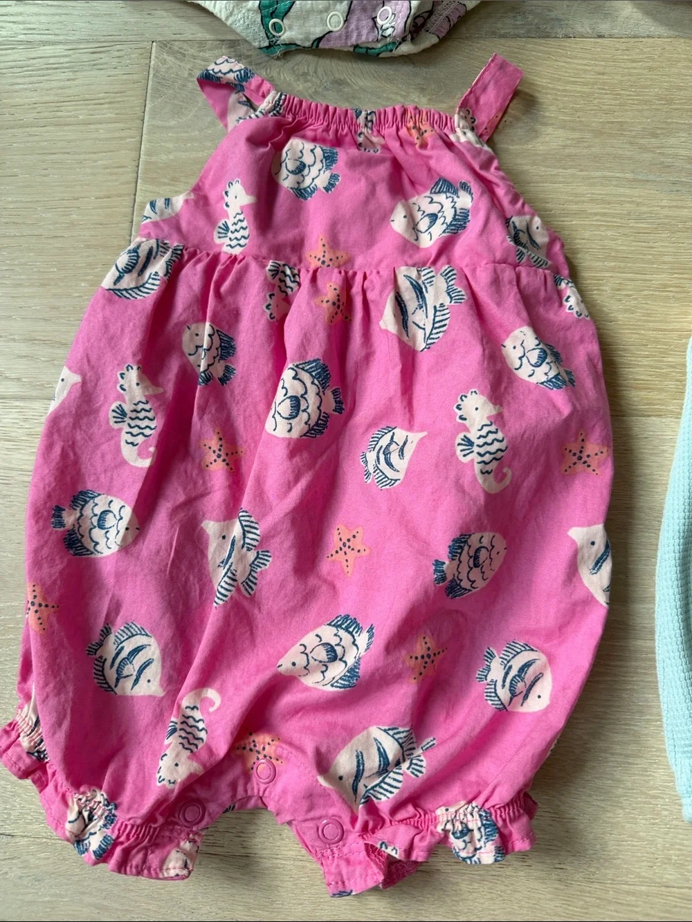 Bundle Baby Girl Summer Rompers Floral, Striped, Shell Pink Prints 3-6 m carters